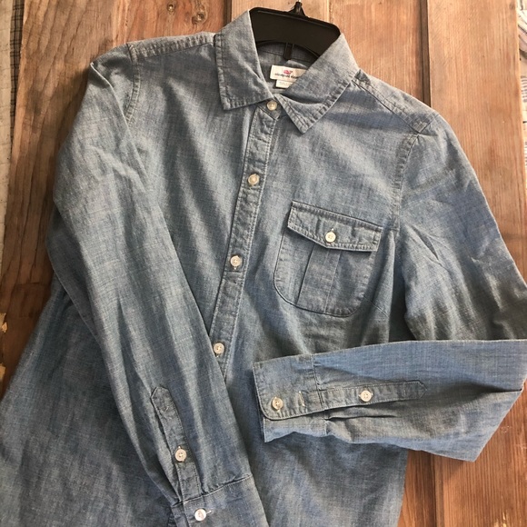 Vineyard Vines denim shirt size 2 - Picture 1 of 5
